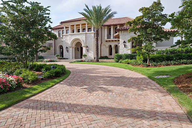 Florida Gulf Coast University, FL Driveway Pavers Company